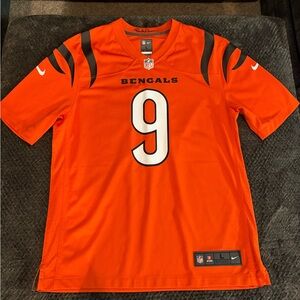 Nike Men's Orange and Black Bengals Jersey On Field size L MINT CONDITION.
